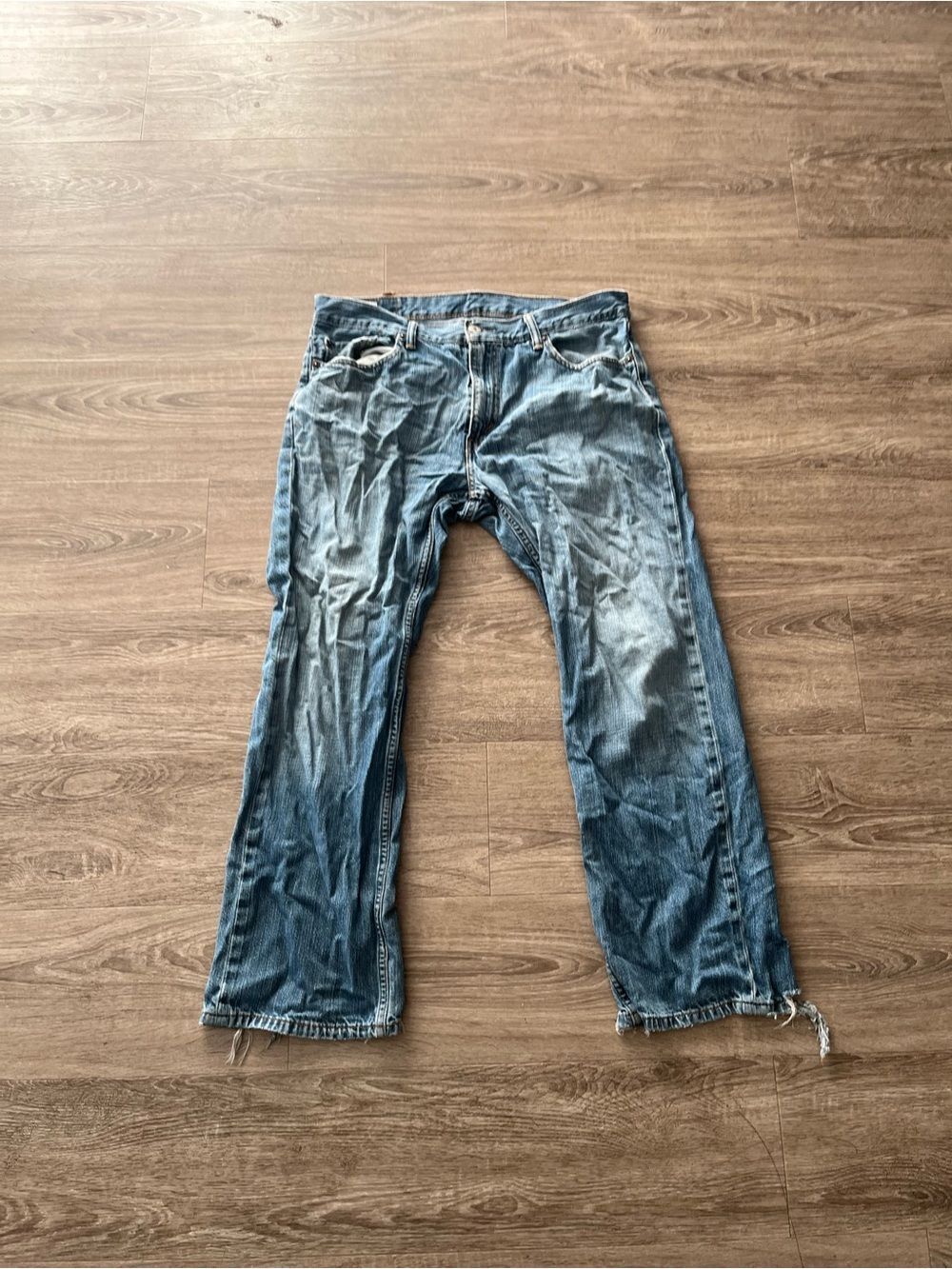 Levi’s 559 Straight Jeans Mens 34x30 Medium Blue Wash Relaxed 100% Cotton Dist